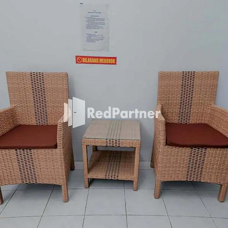 OYO 90511 Pondok Damai Guest House Syariah Cirebon Bagian luar foto